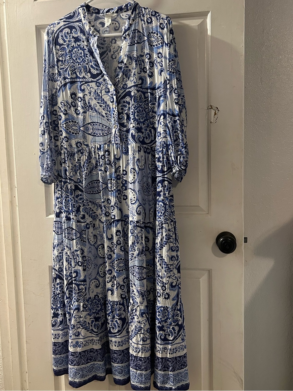 H&M Blue and White Printed Maxi Dress